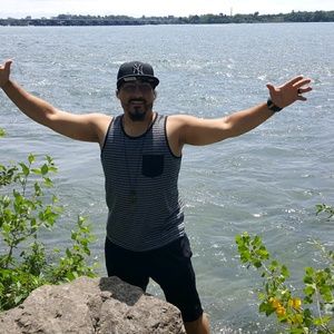 Meet your Posher, Julio